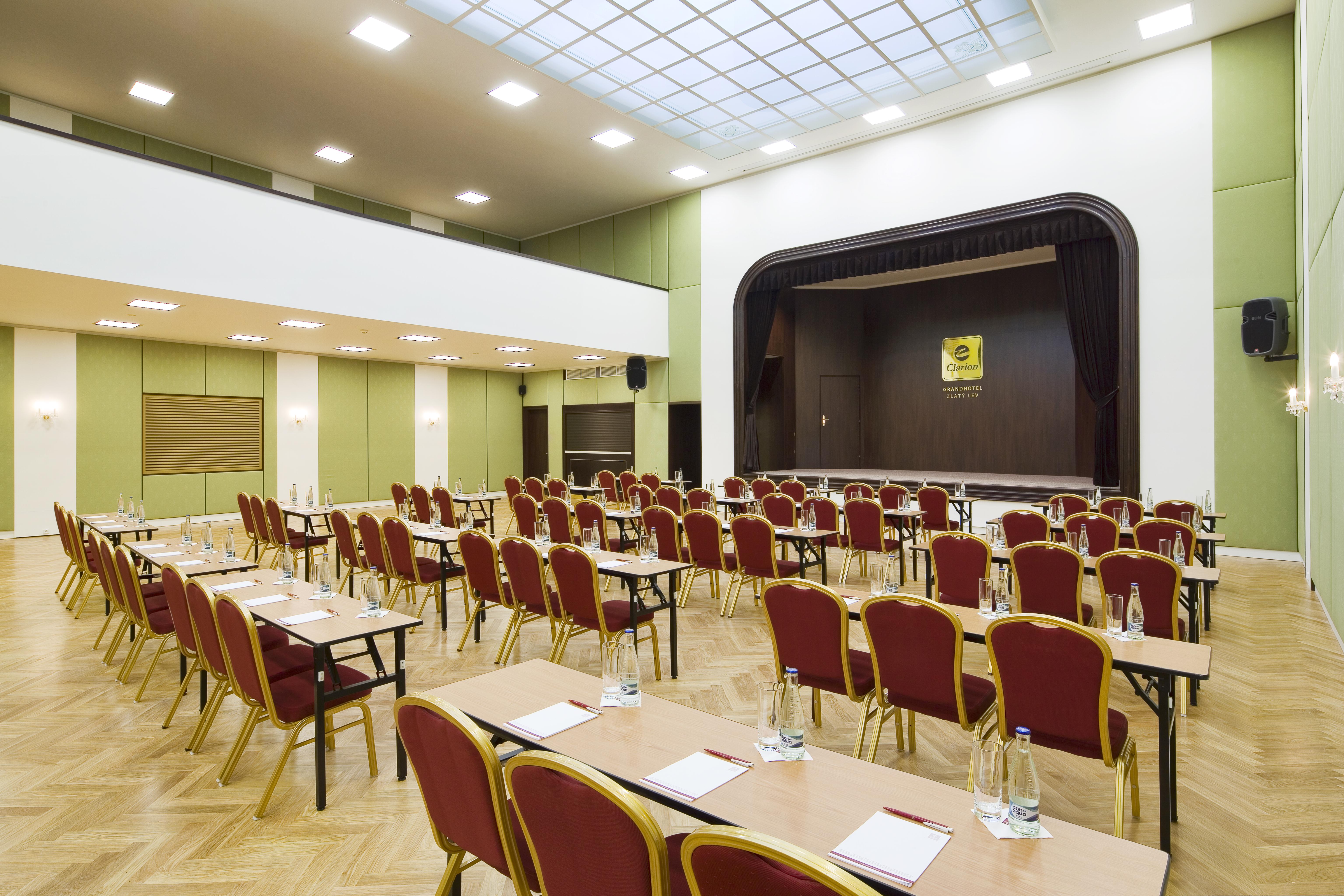 Clarion Grandhotel Zlaty Lev Liberec Dış mekan fotoğraf